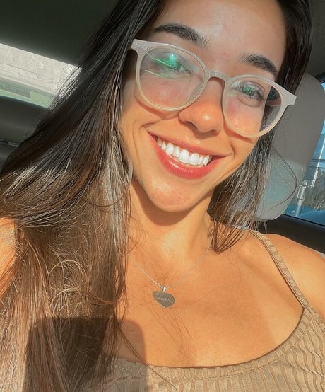 ゲイの乳首OnlyFans ホットポルノ 画像