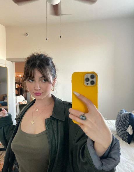 小柄な妻OnlyFans えろ 写真