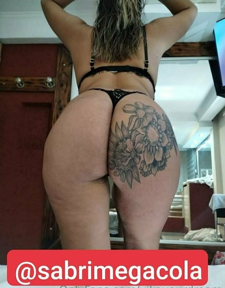 ヌード教師オンリーファンズ 無料ポルノ 画像