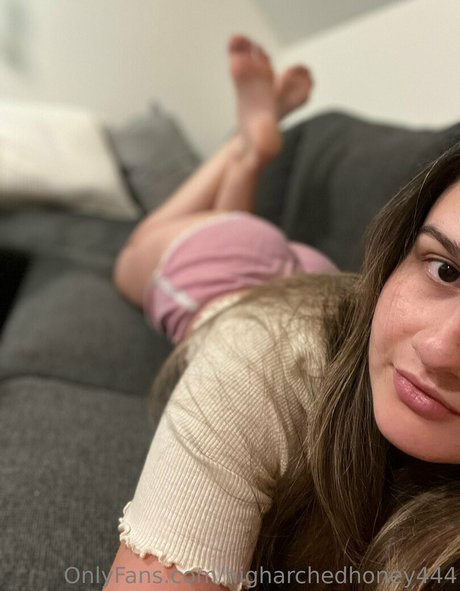 ダーティトークオンリーファンズ セクシー 写真