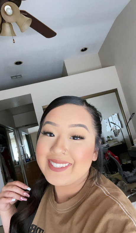 小人の裸OnlyFans 素敵 写真