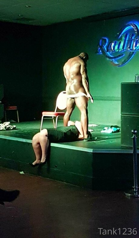 pleasure12368 セクシーなスター 画像