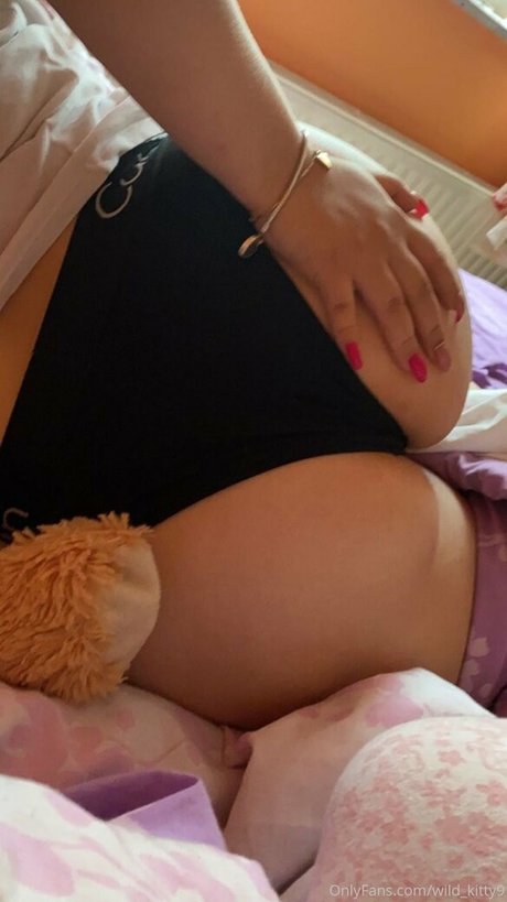 アナル熟女OnlyFans ヌード 写真