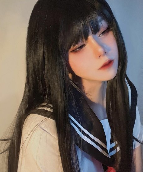 Aveline Tetsuya ポルノスター ホット 写真