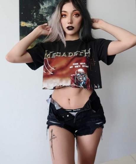 お金 オンリーファンズ アダルト ギャラリー