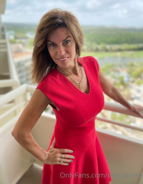 maryburke セクシーなスター 写真