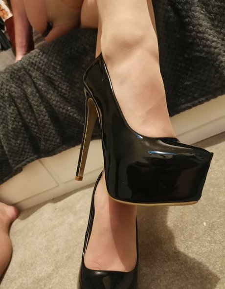 UKMistressRose ヌードモデル アーカイブ