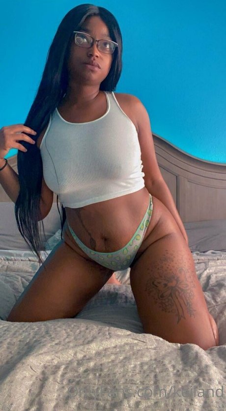 keiland ヌードモデル 写真