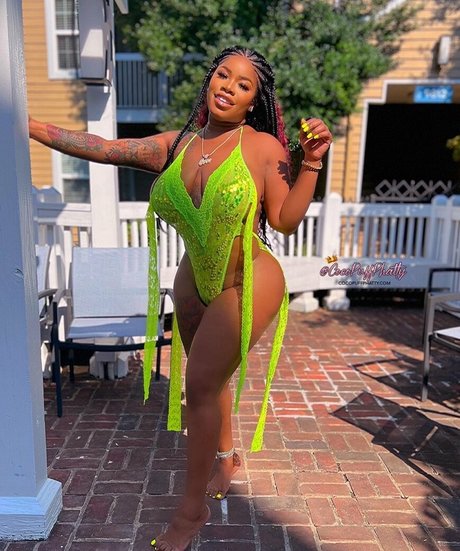 phattgirlcoco ポルノスター 素敵 写真