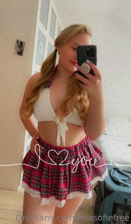 熟女 太め OnlyFans 無料 ギャラリー