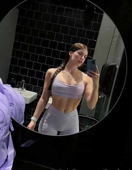 濡れたパンティーOnlyFans 美しい 写真