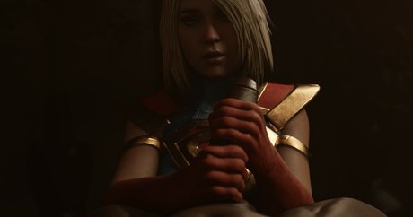 DC Comics 裸の女優 写真