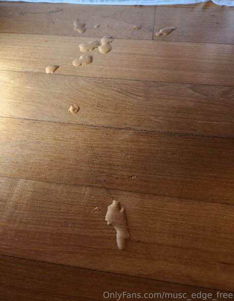 musc edge free 裸のスター 画像