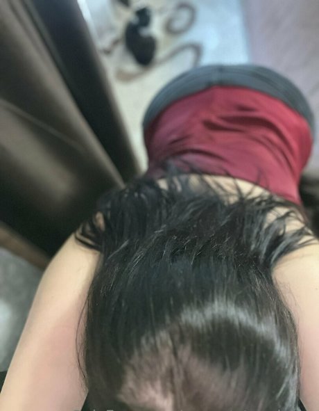 50歳以上のオンリーファンズ エロチック 画像