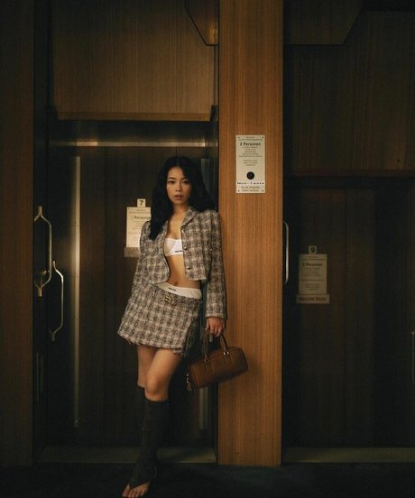 tingting lai アダルトスター 写真