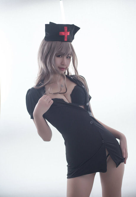 アジアンゴス オンリーファンズ 無料セクシー 写真