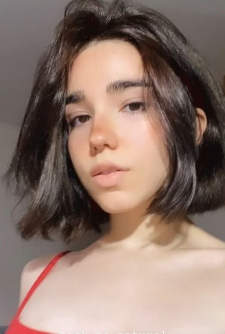 Arielle Maxine 可愛い女優 写真