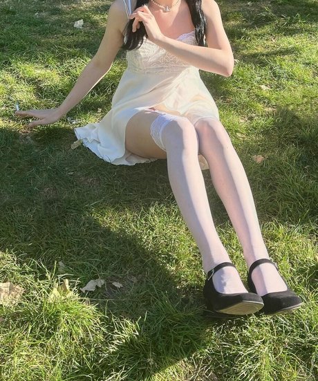 Arielle Maxine 独占モデル アーカイブ