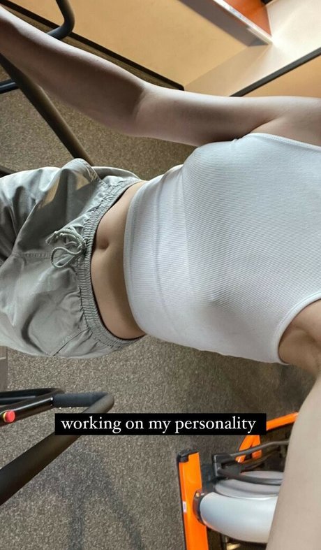 Arielle Maxine ホットなモデル ギャラリー