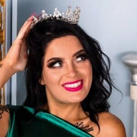 ロシアのお母さんOnlyFans アート裸 画像