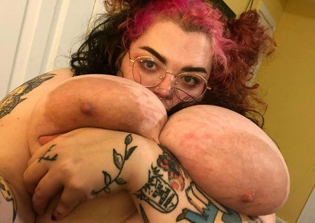 金髪の射精OnlyFans ホット裸 写真