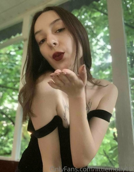 ラバーオンリーファン ホットセクシー 写真