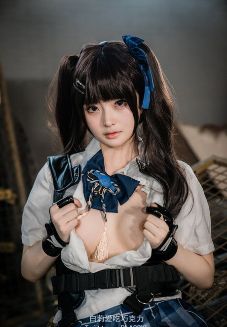 ティーンランジェリーOnlyFans トップ アーカイブ