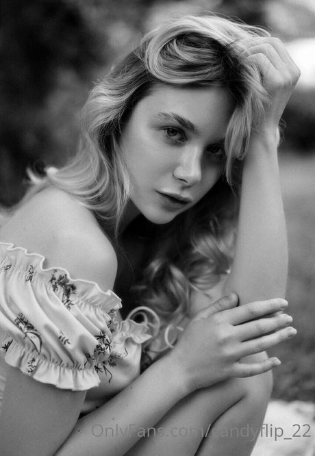 chloe ira 美しい女優 写真