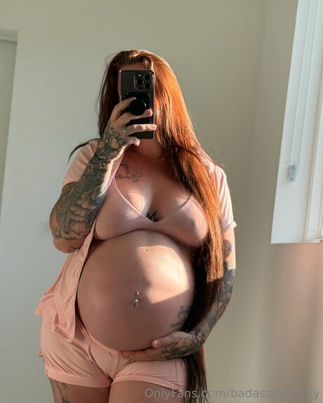 badassmommy ヌードのポルノスター 写真