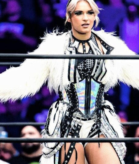 Jaime Hayter ヌード女優 写真