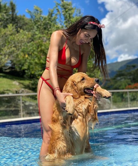 Valerie Dominguez アートモデル アーカイブ