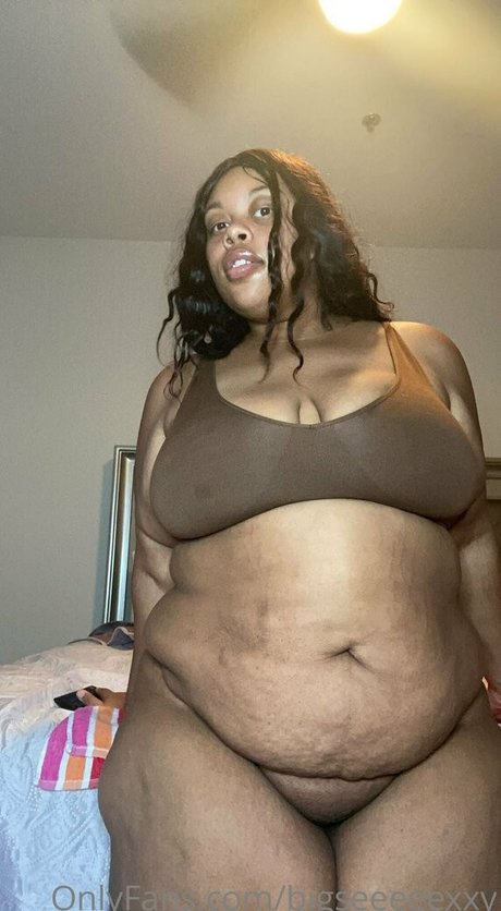 アンバー・オンリーファンズ ホットポルノ 画像