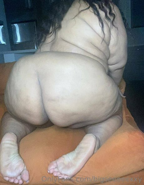 金髪レズビアンオンリーファンズ トップ 写真