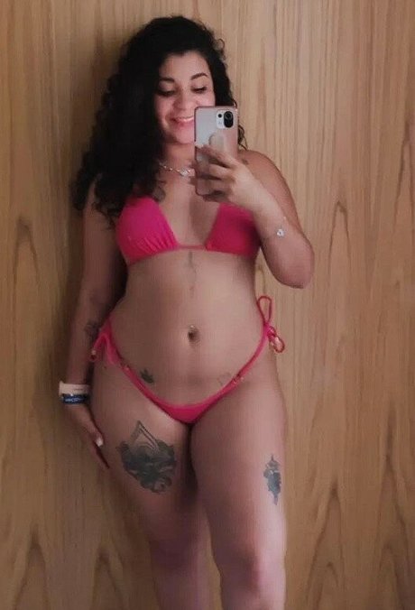 アラブのティーンズオンリーファンズ 美しいポルノ 写真