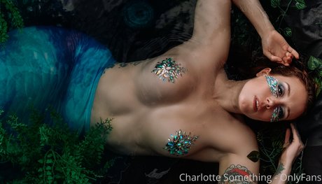 汚れた足オンリーファンズ セクシーヌード 画像