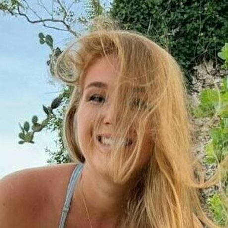 アジア人 ノーPPV オンリーファンズ セックス 画像