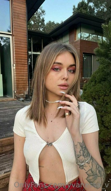 小人の裸OnlyFans ポルノ ギャラリー