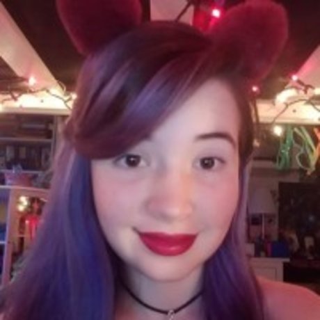 足ヌードオンリーファンズ セクシー 写真