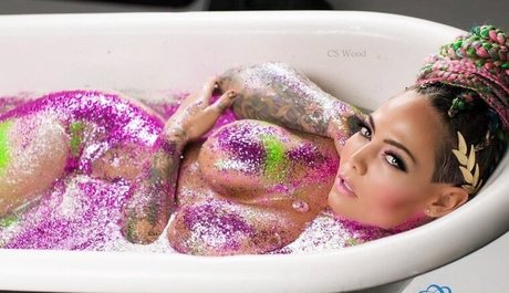 Miss Lindsay Q トップ女優 写真