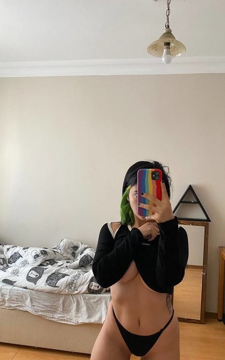 ruhsuzkahpe31 xxxモデル 画像