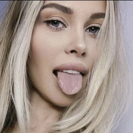 Lily Ermak ホットなスター 写真