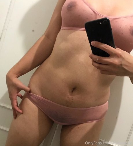 Ahornypaki 無料モデル 写真