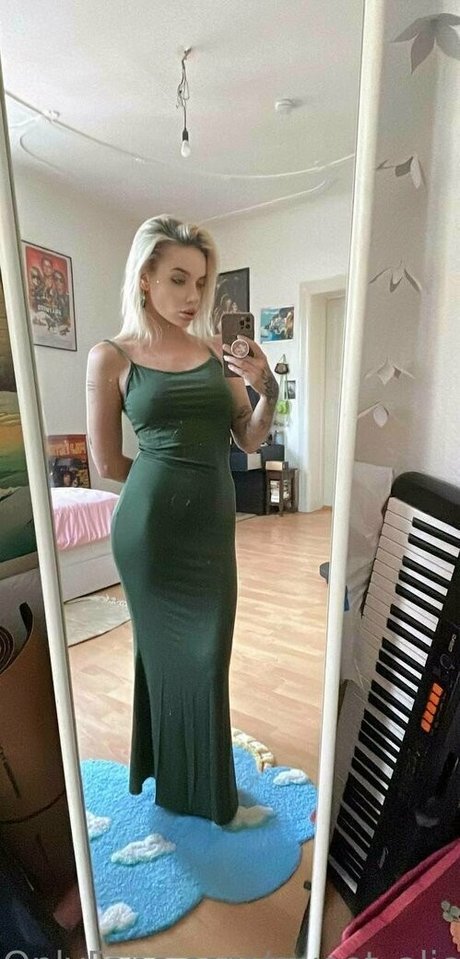 プールファックOnlyFans 無料 アーカイブ