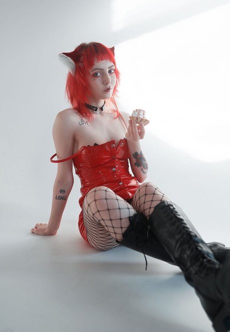 マイクロTバックOnlyFans エロチック 写真