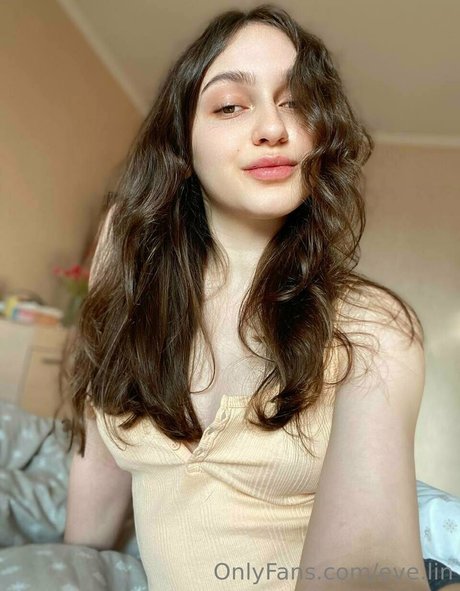 ルビーオンリーファン ホットヌード 写真