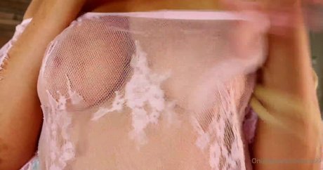 Linsey99 無料女優 画像