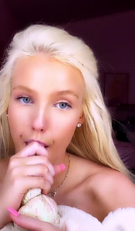 Linsey99 スター 写真