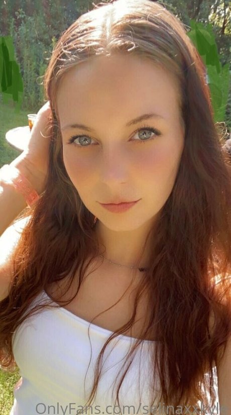 selinaxxkyle セクシーなポルノスター 画像