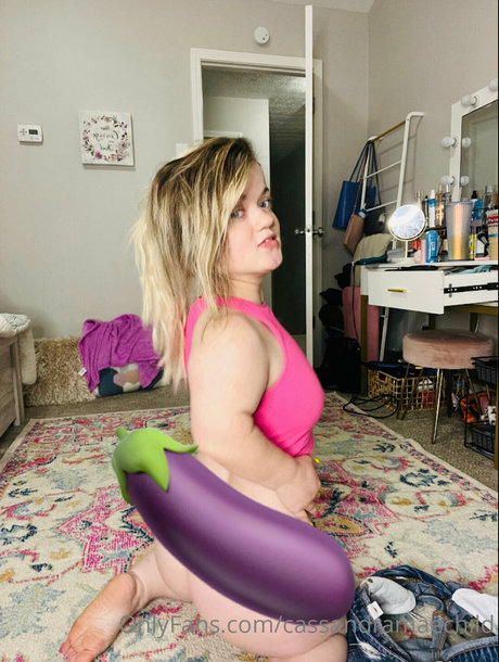 ブルネットのPOV OnlyFans ホットセクシー 画像