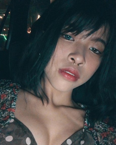 美女ヌードOnlyFans 裸 写真